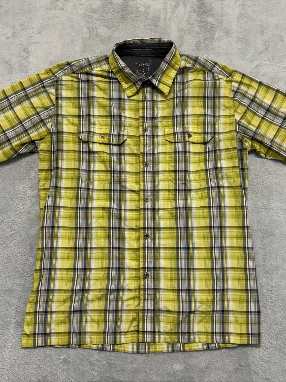 Kuhl Yellow Plaid Short Sleeve Button Up Shirt Mens Medium Hiking Outdoors